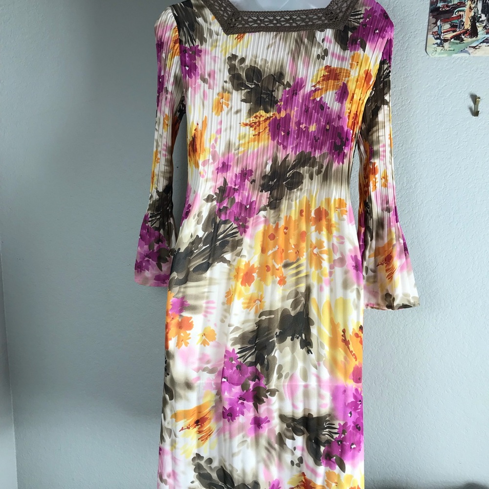 Sunny Leigh peasant dress size small - Picture 2 of 7